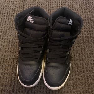 USED Air Jordan 1 “Cyber” Size 5.5Y/7w